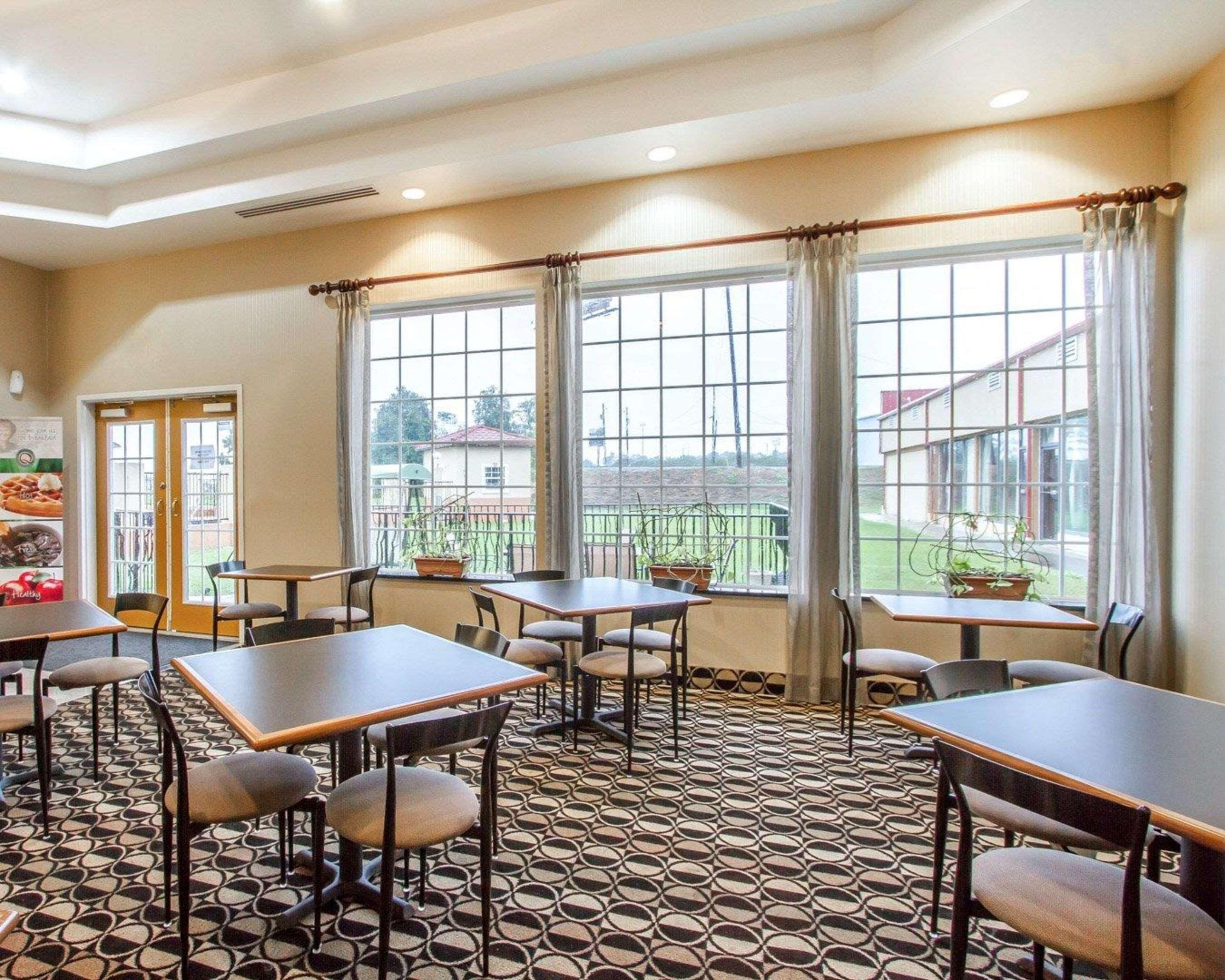 Quality Inn & Suites Greenville I-65 Экстерьер фото